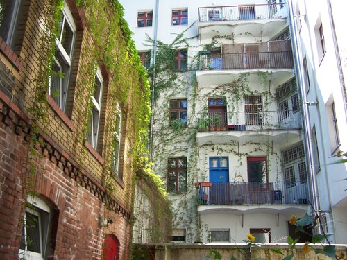 Wohnung über 2 Stockwerke in Kreuzberger Remise