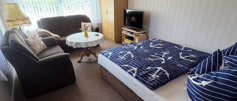 2 chambres, lit de bébé portatif, accès au Wi-Fi (inclus)