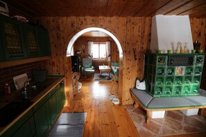 Interior - cozy house in a sunny place with a fantastic mountain panorama (Bad Mitterndorf)