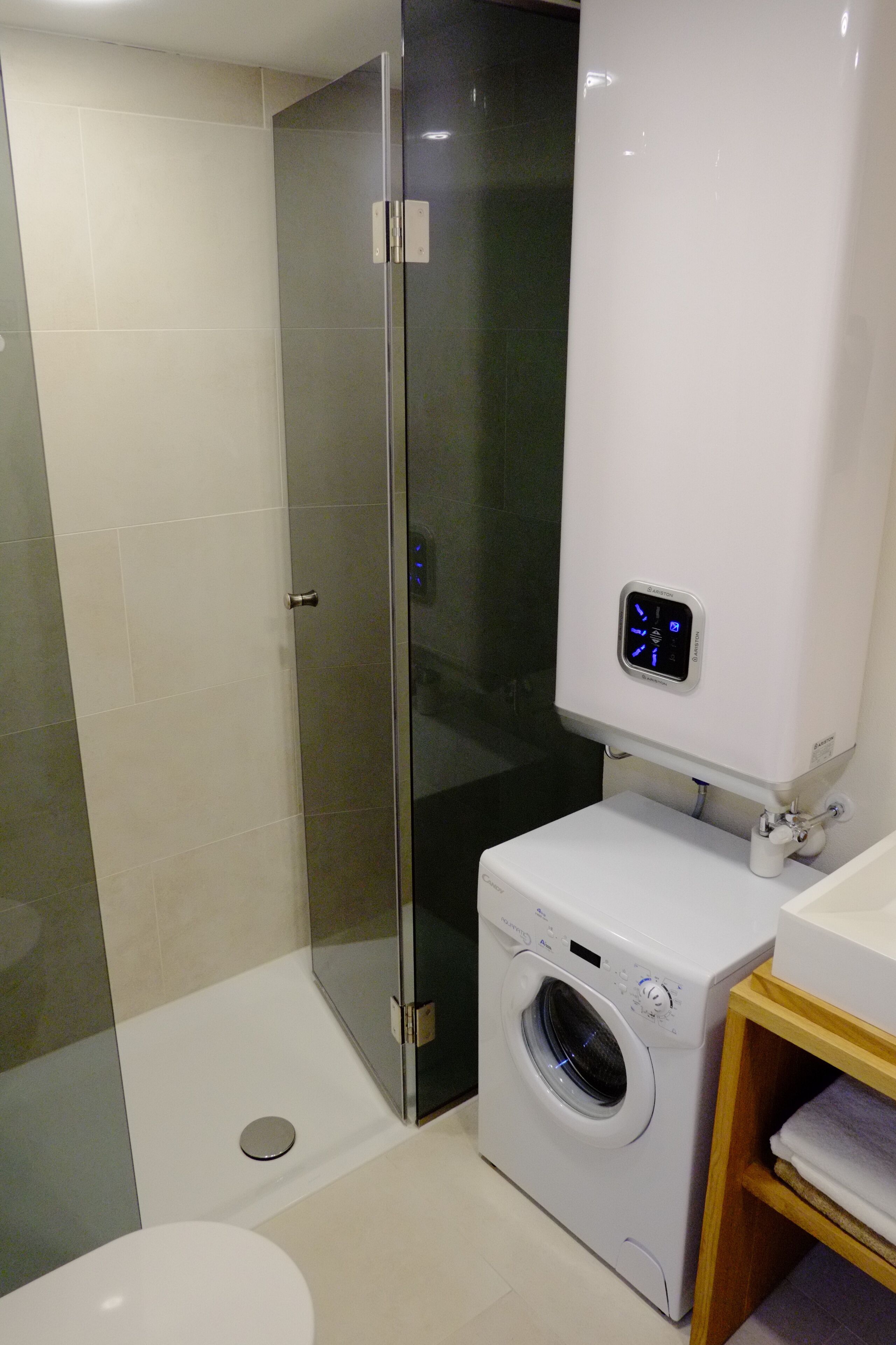 Central City Apartment Charming