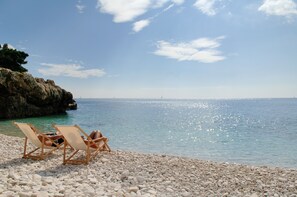 Sun-loungers - Casa Santa Mare - Romantic house with private pool  (Juršici)