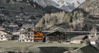 Gorgeous Apartment Close to Ski Lifts with Wi-Fi, Parking and Garden