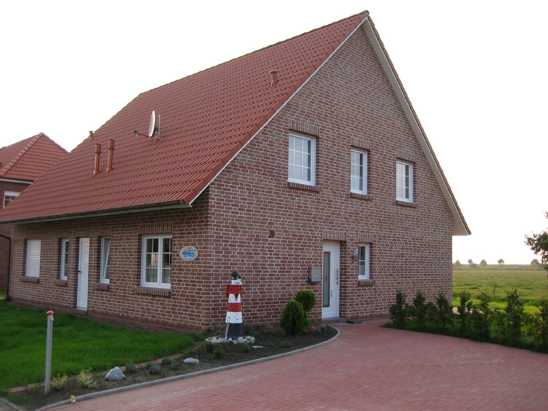 child-friendly holiday home with 3 bedrooms (6 pers.) near the beach free Wi-Fi