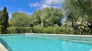 Piscina a l'aire lliure