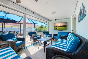 Télévision, chaîne hi-fi