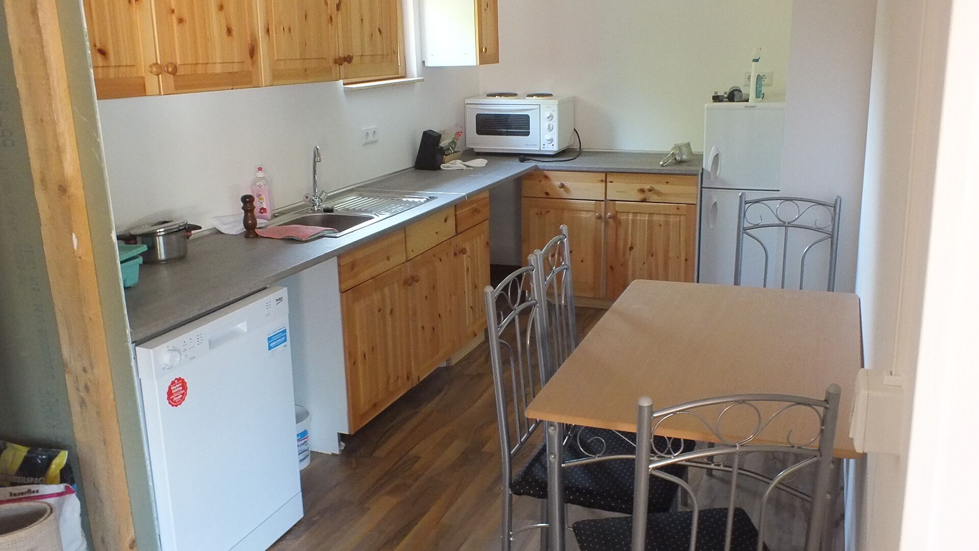 Bungalow umgeben von Wäldern und Seen in Godendorf / Teerofen