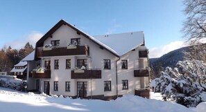 Exterior - Hoffmann's apartment in the residence Bocksbergblick (Goslar)