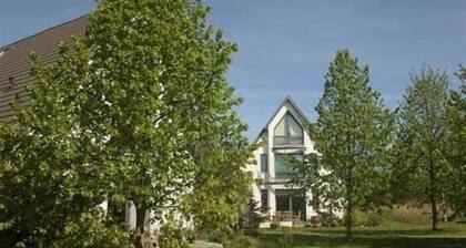 Maisonette apartment, 250 m from the natural beach