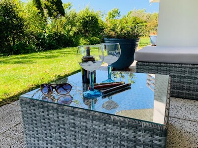 Holiday home at a copse and small lake, close to the beach