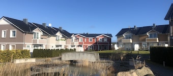 Apartment - sunny, modern, high quality & spacious
