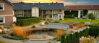 Apartment - sunny, modern, high quality & spacious