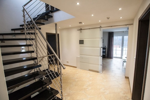 Weinberghaus Prossen, Exclusives Haus mit Aussicht, Kamin, Whirlpool und Sauna