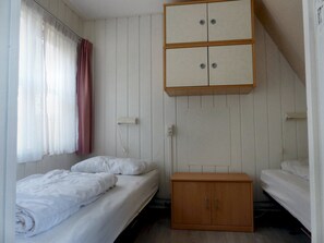 2 habitaciones, cuna de viaje y wifi gratis