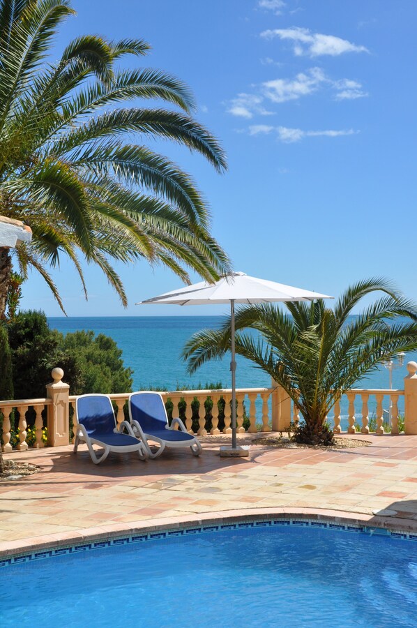 Alberca al aire libre 