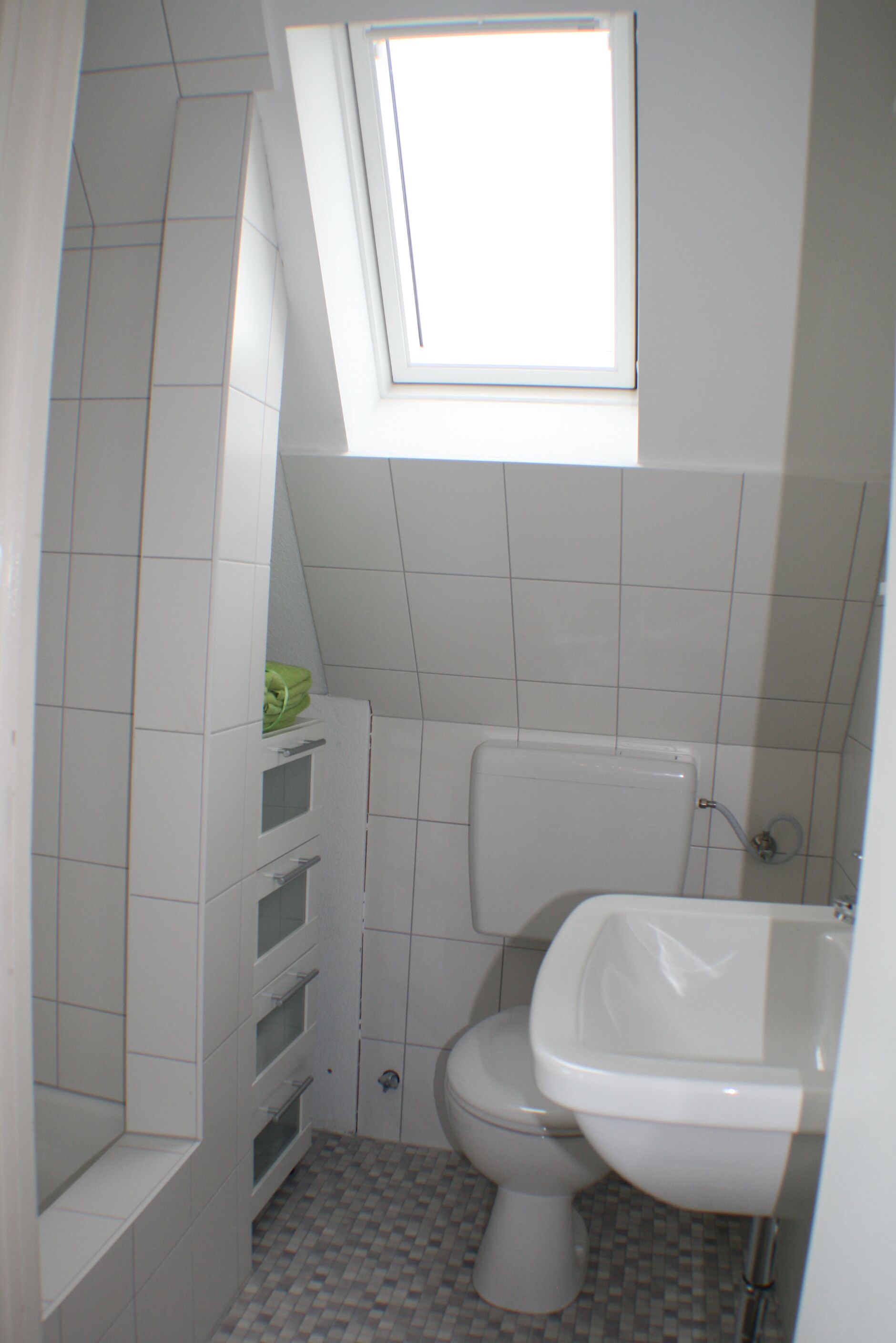 cozy top floor apartment, Hamburg Nord-West, FREE Wifi