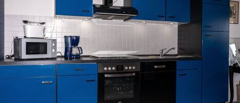 Fridge, microwave, oven, dishwasher