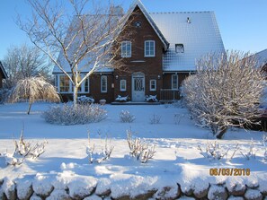 Exterior - Near the beach, garden use, wellness shower with massage (Wrixum)