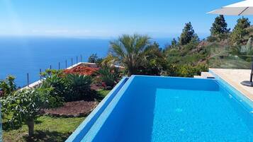 Udendørs pool, opvarmet pool