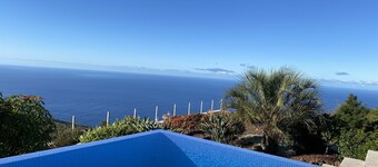  Casa Tabladito with heated pool and fantastic sea views.