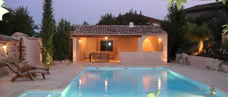Outdoor pool, a heated pool
