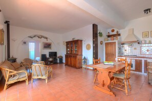 Interior - Beautiful detached house with private pool near the sea. (Terrauzza (Syrakus))