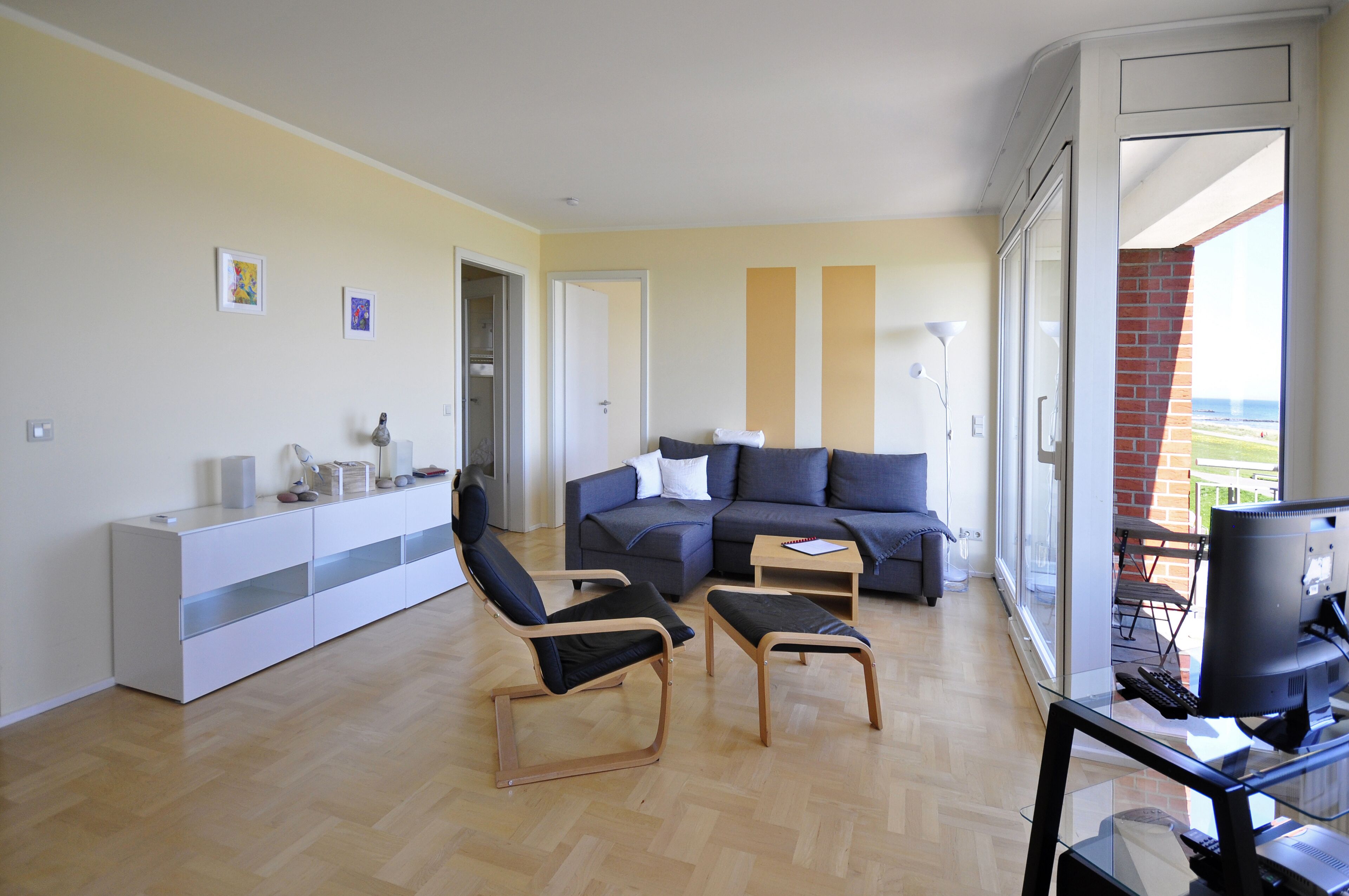 Apartment "pier" with direct sea view