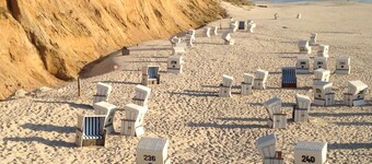 Husets del i herrl. Klitlandskap (Kampen) -gr. Terrasse-2 bad-2 soverom