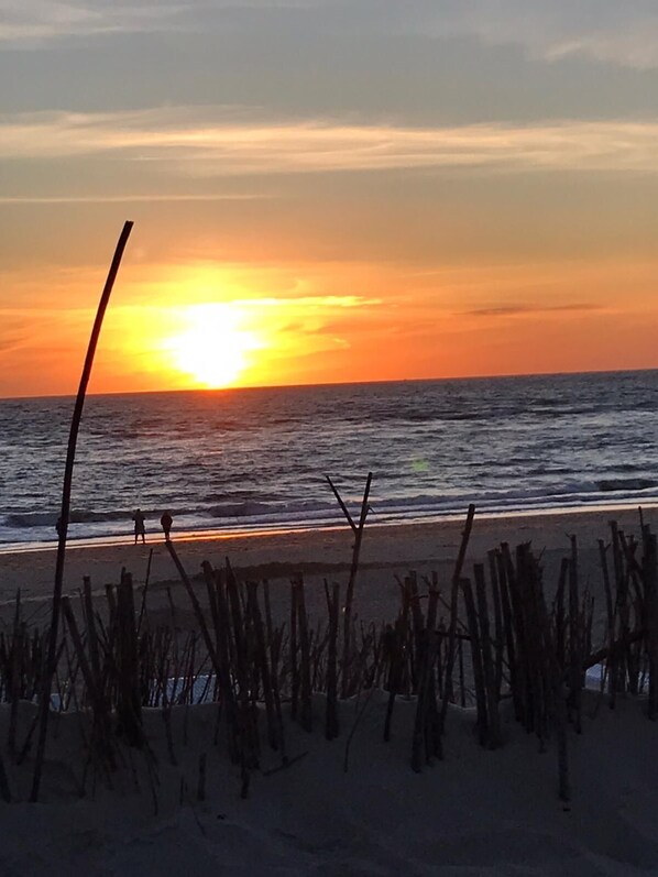 Beach nearby, sun-loungers