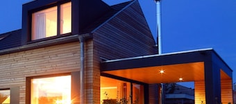 Maison de vacances sur la mer Baltique, à 500m de la plage, tout compris, WiFi, 4 personnes, privé