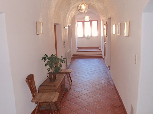 Ferienwohnung im historischen Dorfkern von Prutz, Tiroler Oberland