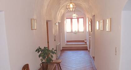 Ferienwohnung im historischen Dorfkern von Prutz, Tiroler Oberland