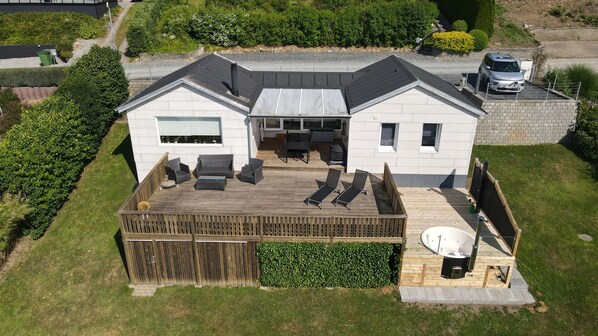 Exterior - Family-friendly holiday home with a panoramic view of the Aabenraa Fjord (Aabenraa)