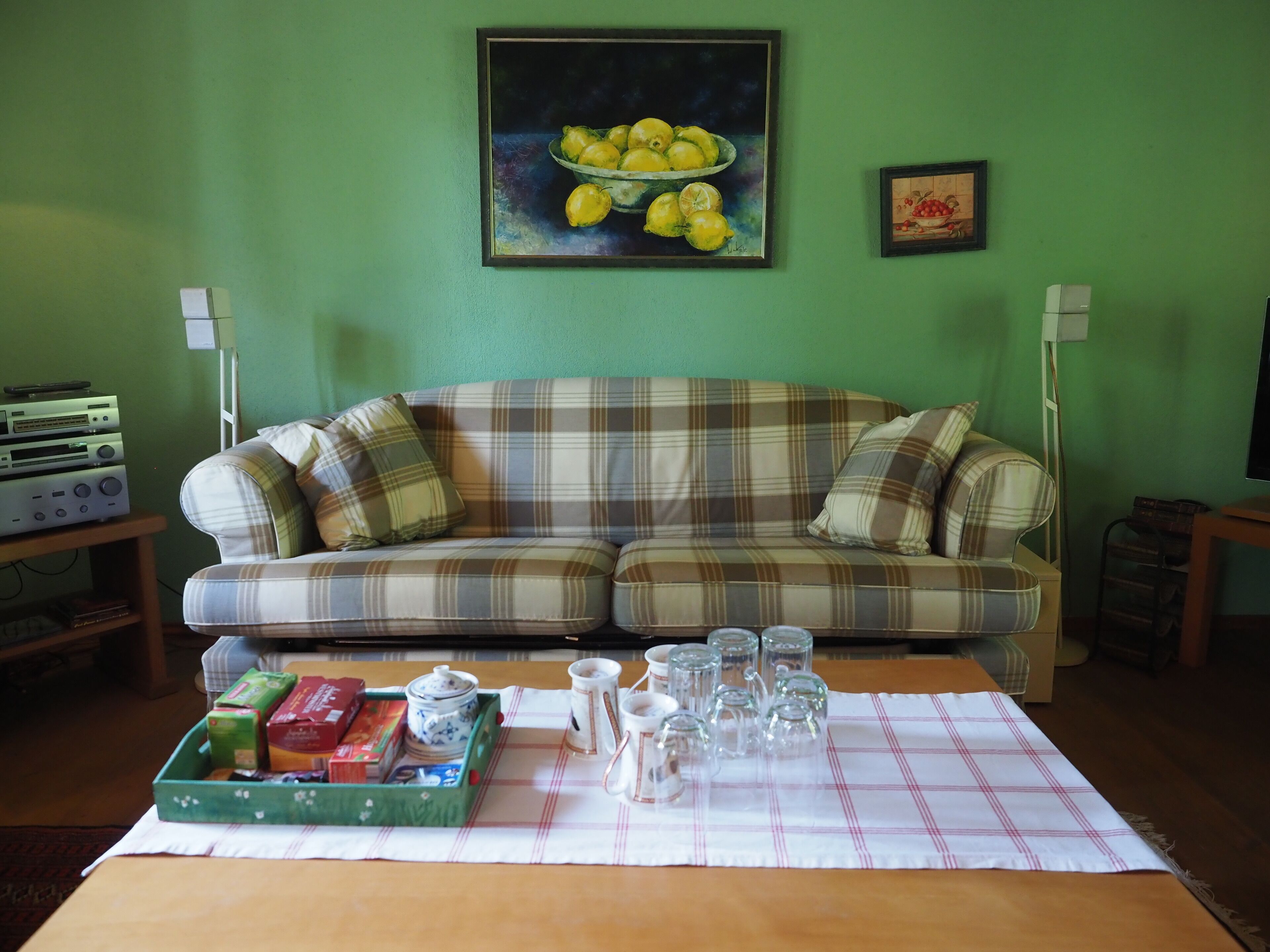 Lower Saxony warehouse with a cozy country house atmosphere for up to 6 people