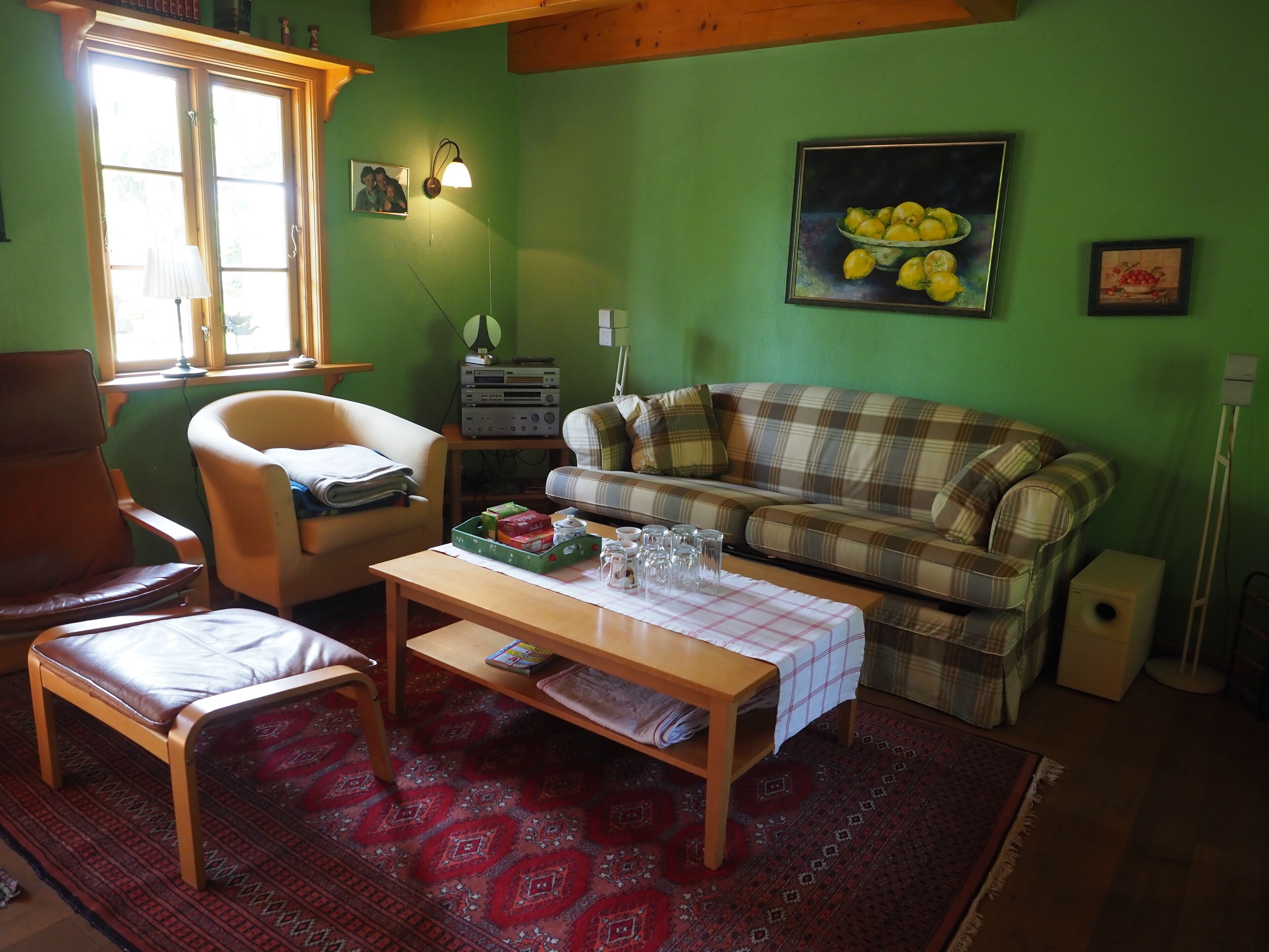 Lower Saxony warehouse with a cozy country house atmosphere for up to 6 people