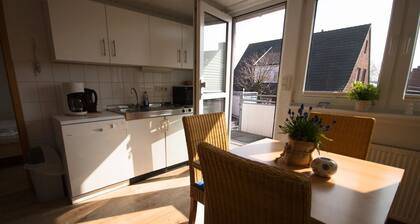 Apartment 3 with balcony near the south beach