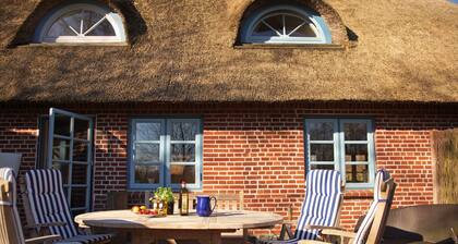 Reetdachkate seaside