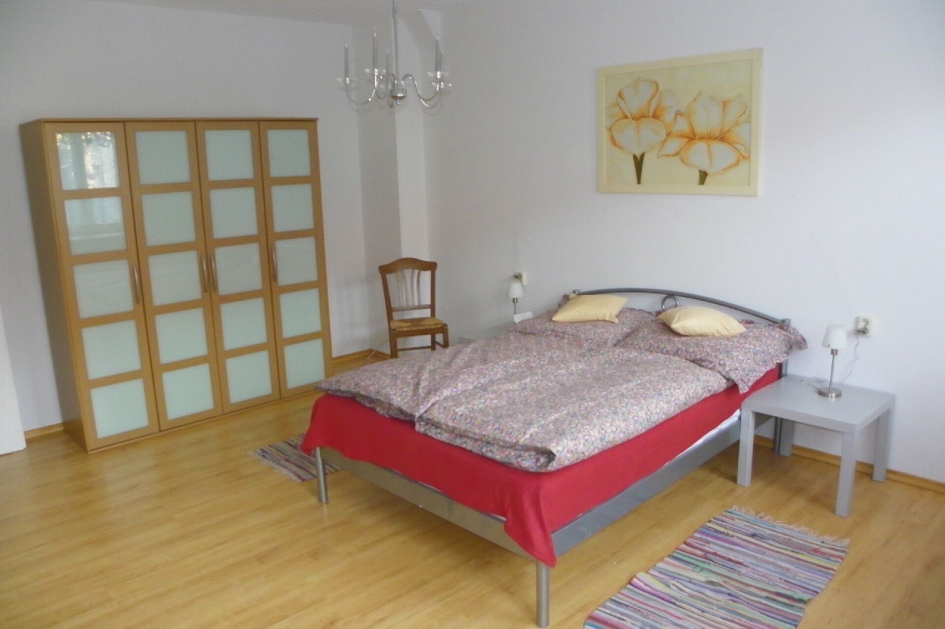 Schlafzimmer 1
