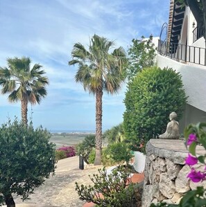 Exterior detail - Chalet with wonderful views of the sea and mountains, pool, WiFi (Pego)