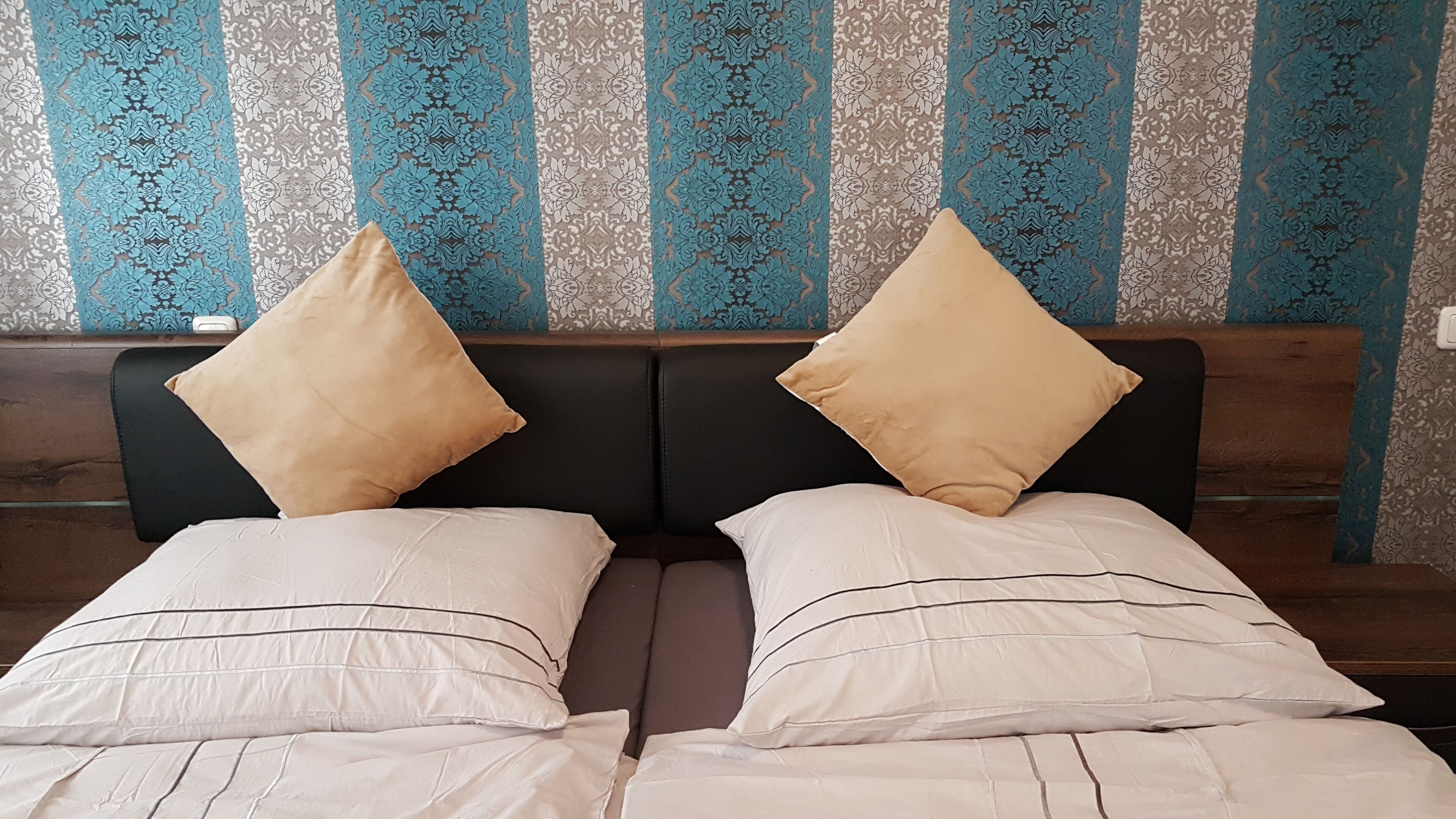 3 modern luxury apartments in the holiday home Aurora