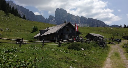 family-friendly cabin Dachstein-West