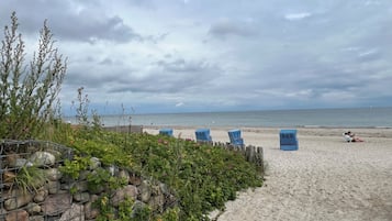 Beach nearby, sun loungers