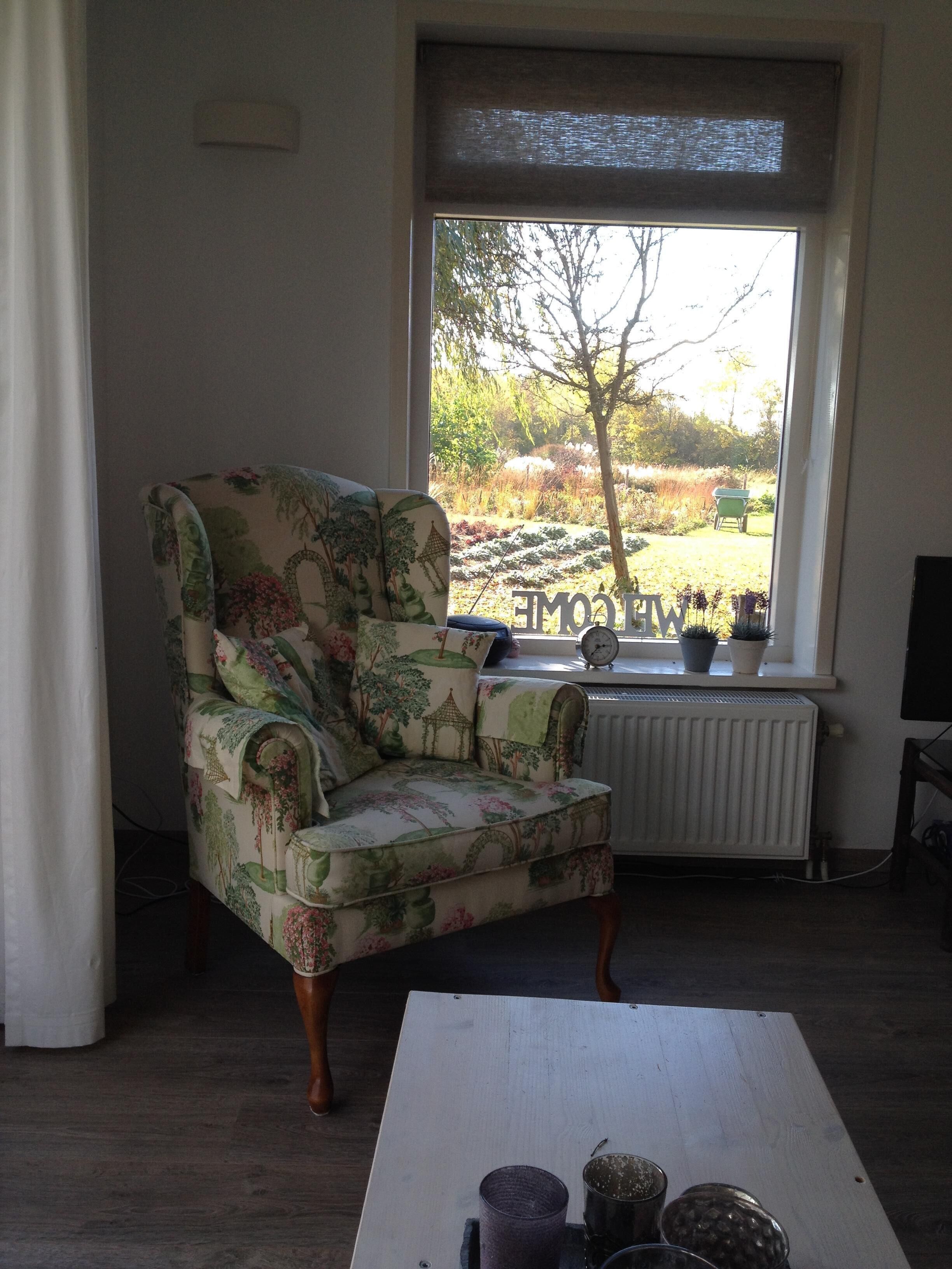 Luxurious and romantic cottage in the countryside only 2 miles from the sea.