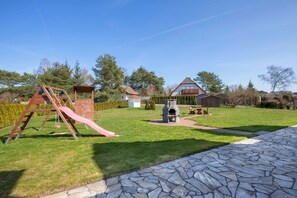 Children's area - Vacation home Heimchen 3-2 bedrooms up to max. 4 pers. and 1 baby - Heimbürgers (Trassenheide)