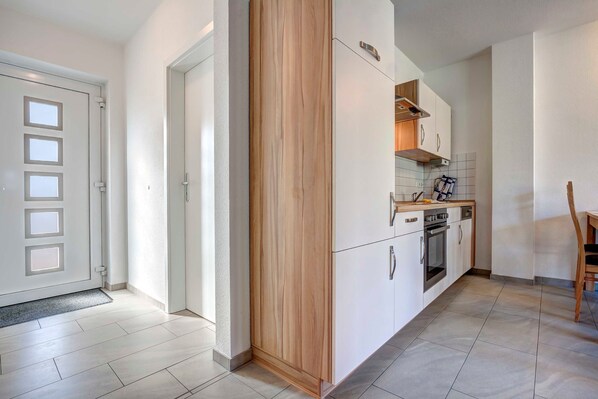 Fridge, microwave, oven, dishwasher - Vacation home Heimchen 3-2 bedrooms up to max. 4 pers. and 1 baby - Heimbürgers (Trassenheide)