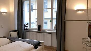 2 Schlafzimmer, kostenloses WLAN, BettwÀsche