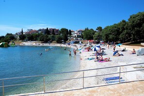 Sun loungers