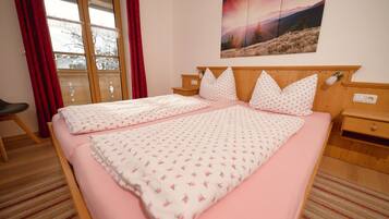 2 Schlafzimmer, Bügeleisen/Bügelbrett, WLAN, Bettwäsche