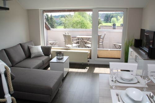LOGE 01 | Helle hochwertige 3 Zimmer Ferienwohnung, traumhafter Ausblick