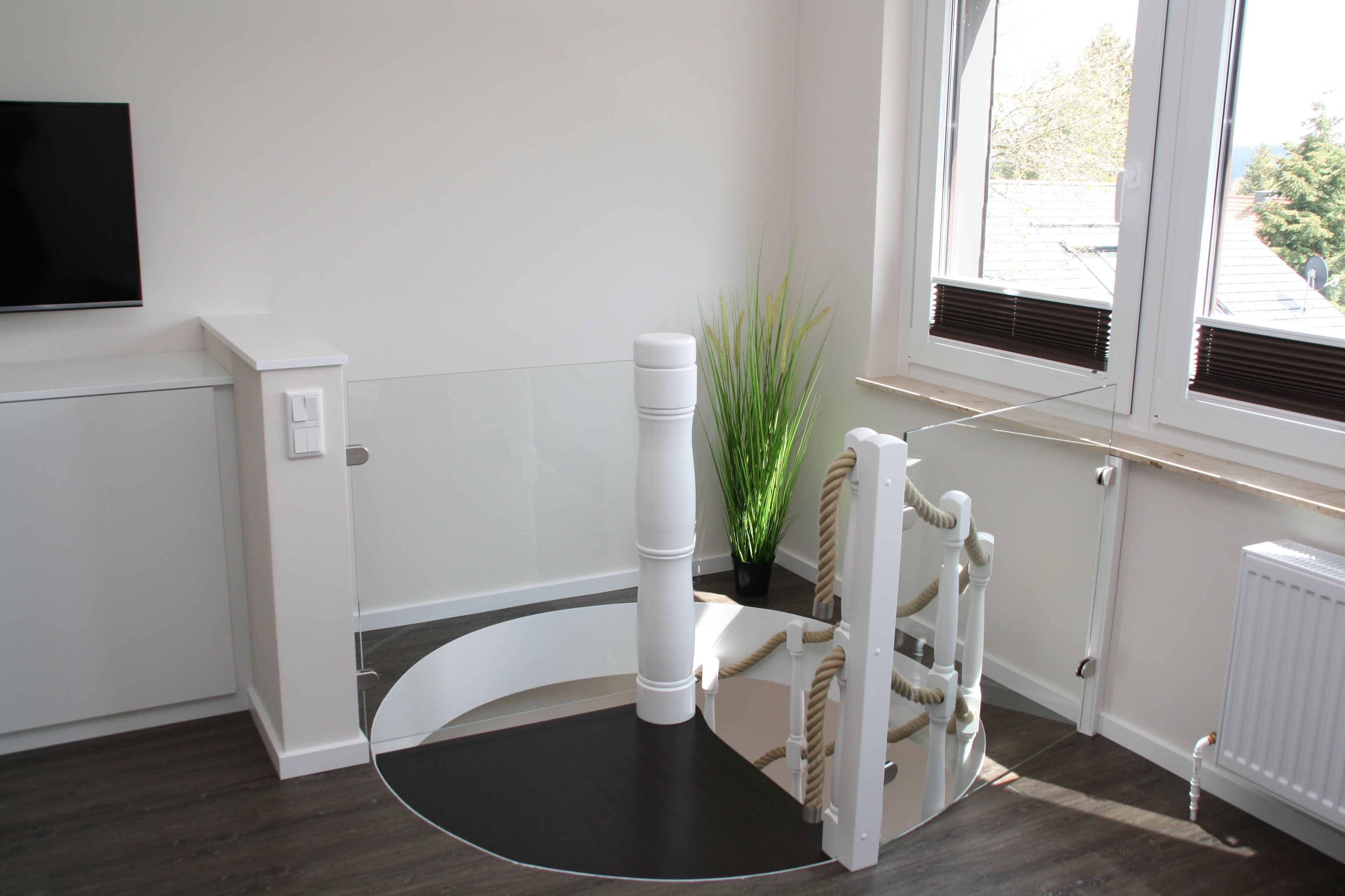 2 bedrooms, travel crib, WiFi (free), bed sheets