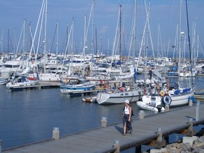 Marina - Vacation in a quiet apartment, yet only 300 m to the beach (Kühlungsborn)